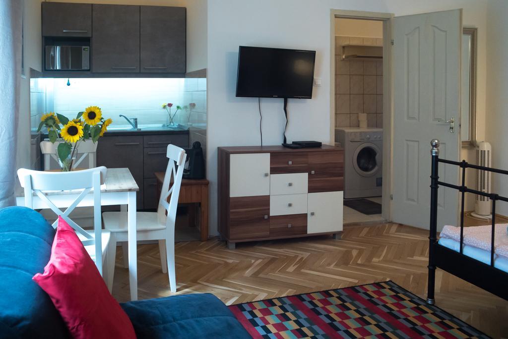 Friendly Home In The Center Budapest Bagian luar foto