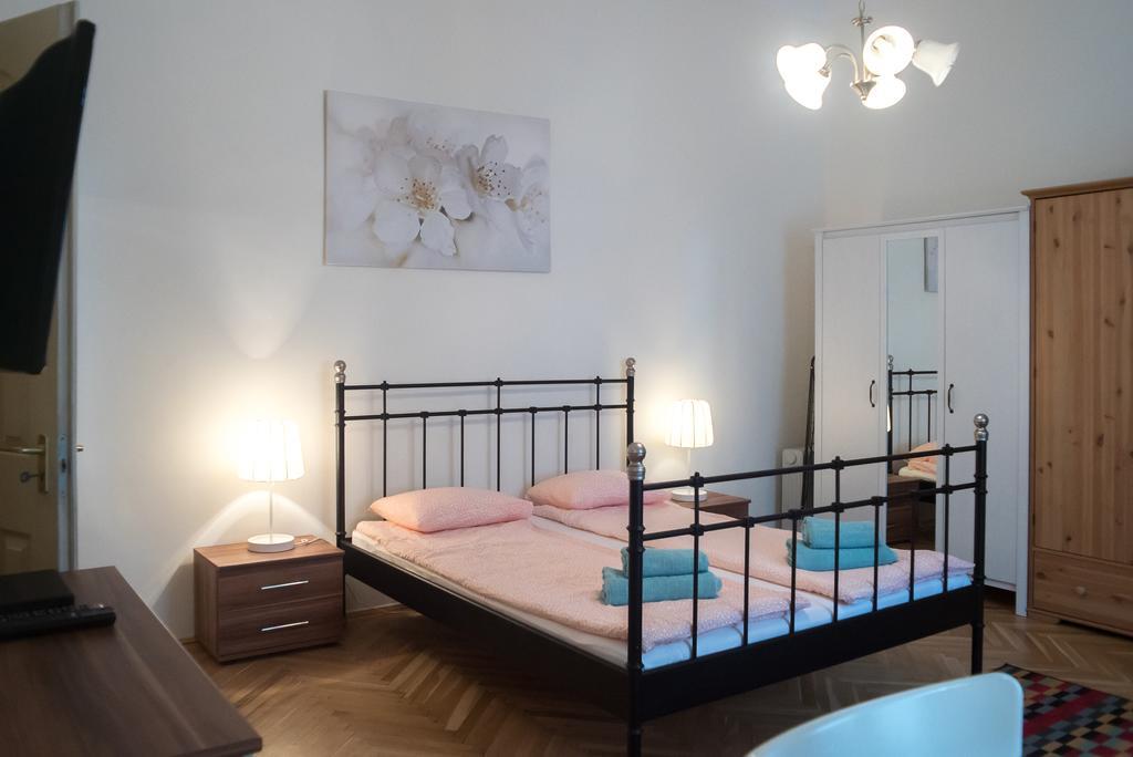 Friendly Home In The Center Budapest Bagian luar foto