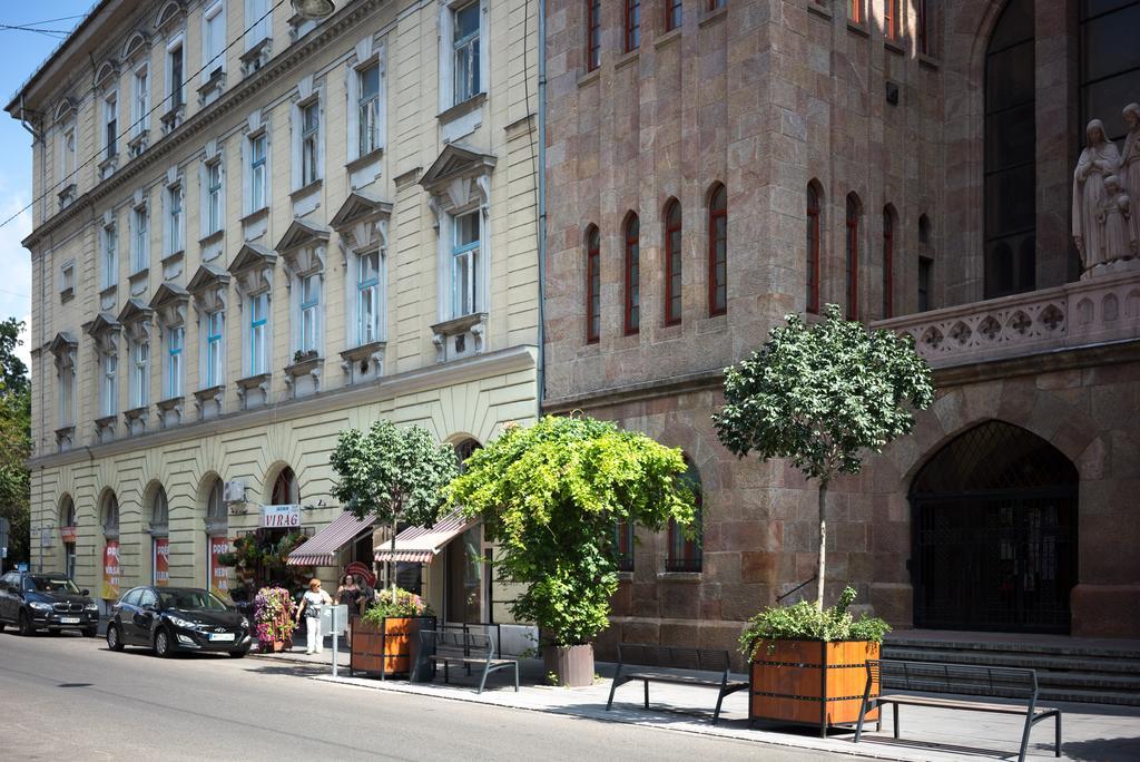 Friendly Home In The Center Budapest Bagian luar foto
