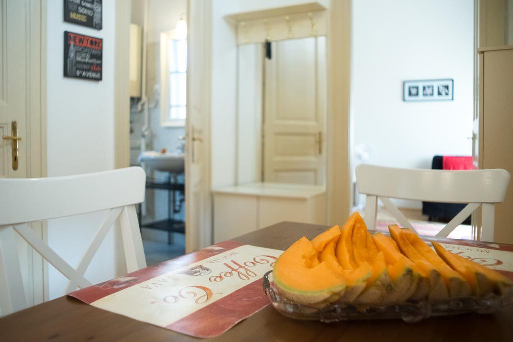 Friendly Home In The Center Budapest Bagian luar foto